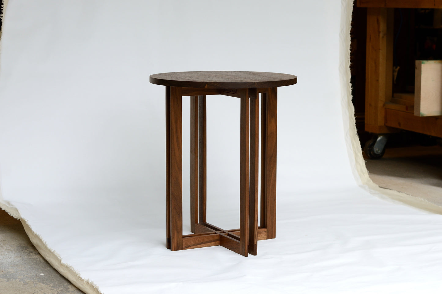 Kaleden Side Table